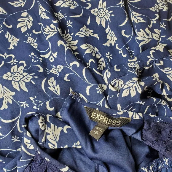 Express Blue Floral Dress Women's Size Small - Picture 3 of 15
